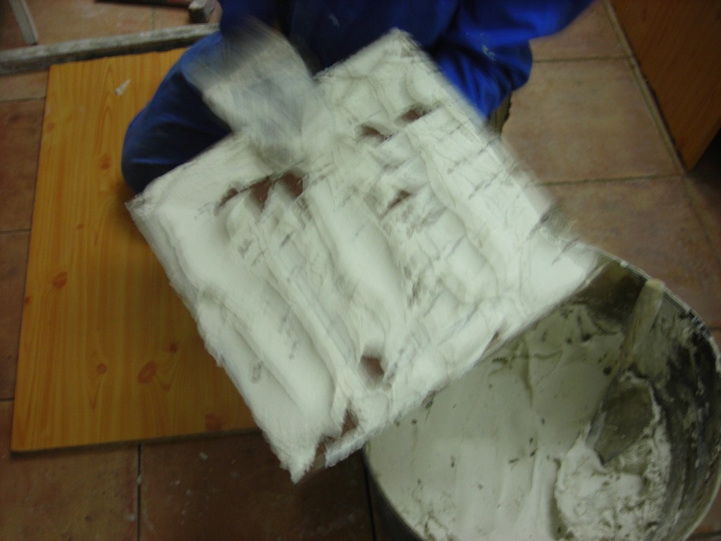 PoniendoMasaenBaldosa