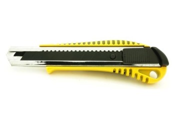 Cuter 18 mm. auto lock metal ironside