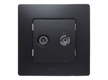 Toma de television final negro serie niloe legrand