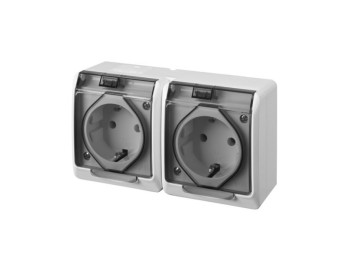 Base enchufe elec 16amp250v sch.dob est.tt lat ip54 bl pool