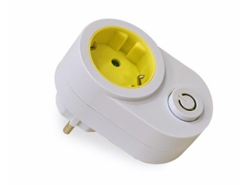 Adaptador elec 16a-250v con interruptor bl/pist famat