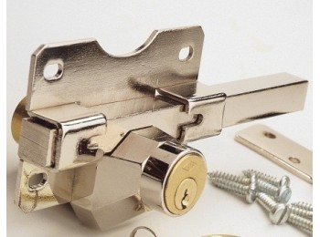 Cerrojo sobr. a-2n niq con bombillo 50mm cays